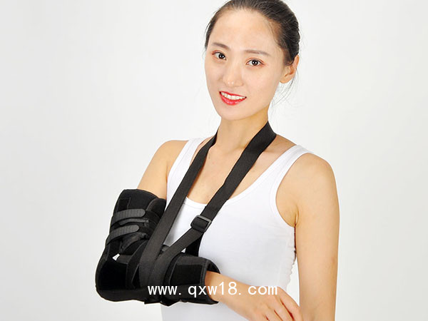 世恒醫(yī)療肘關(guān)節(jié)固定帶 分左右 廠家直銷 證件齊全 肘關(guān)節(jié)支具